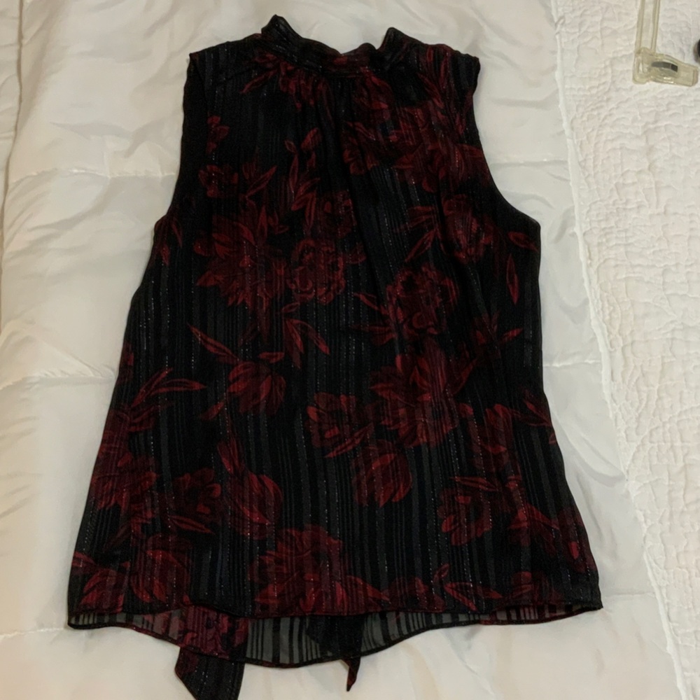 White House Black Market Sleeveless Black and Red Blouse